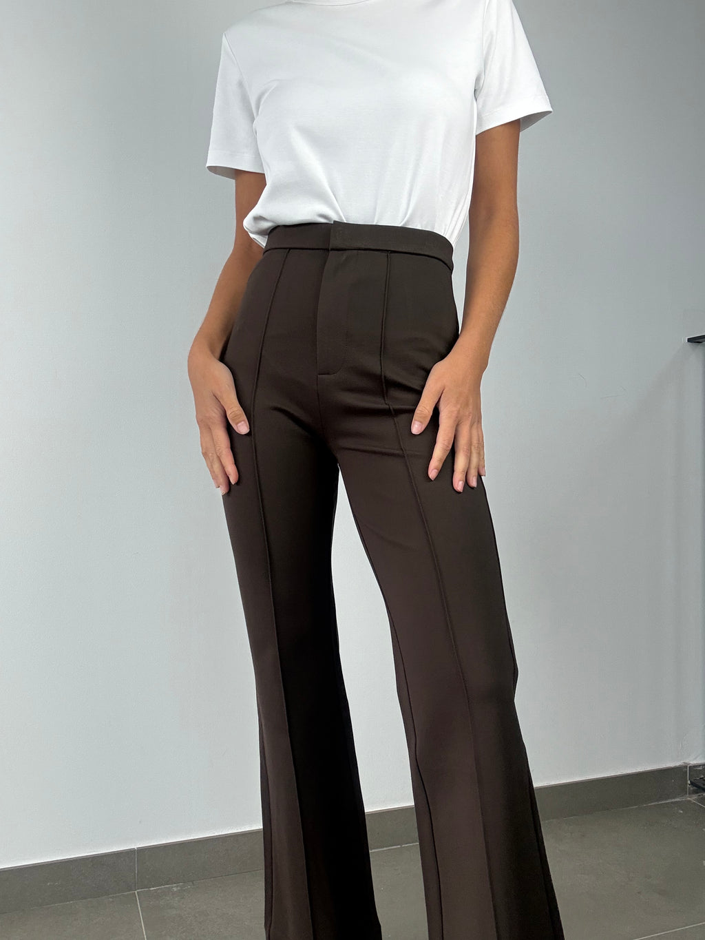 PANTALÓN AVELIA CHOCOLATE