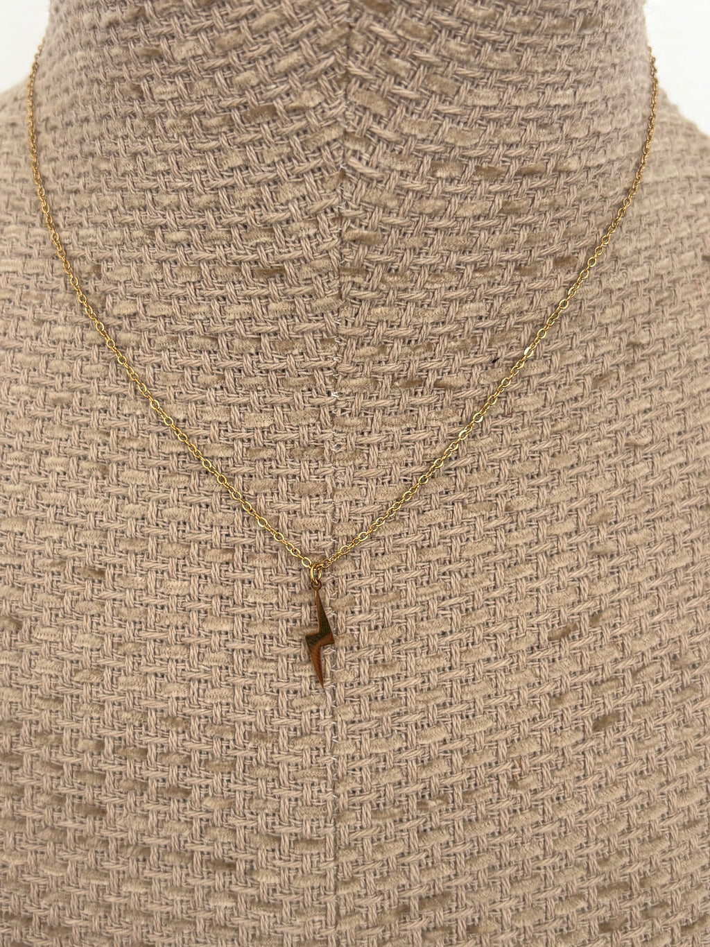COLLAR-GARGANTILLA RAYO