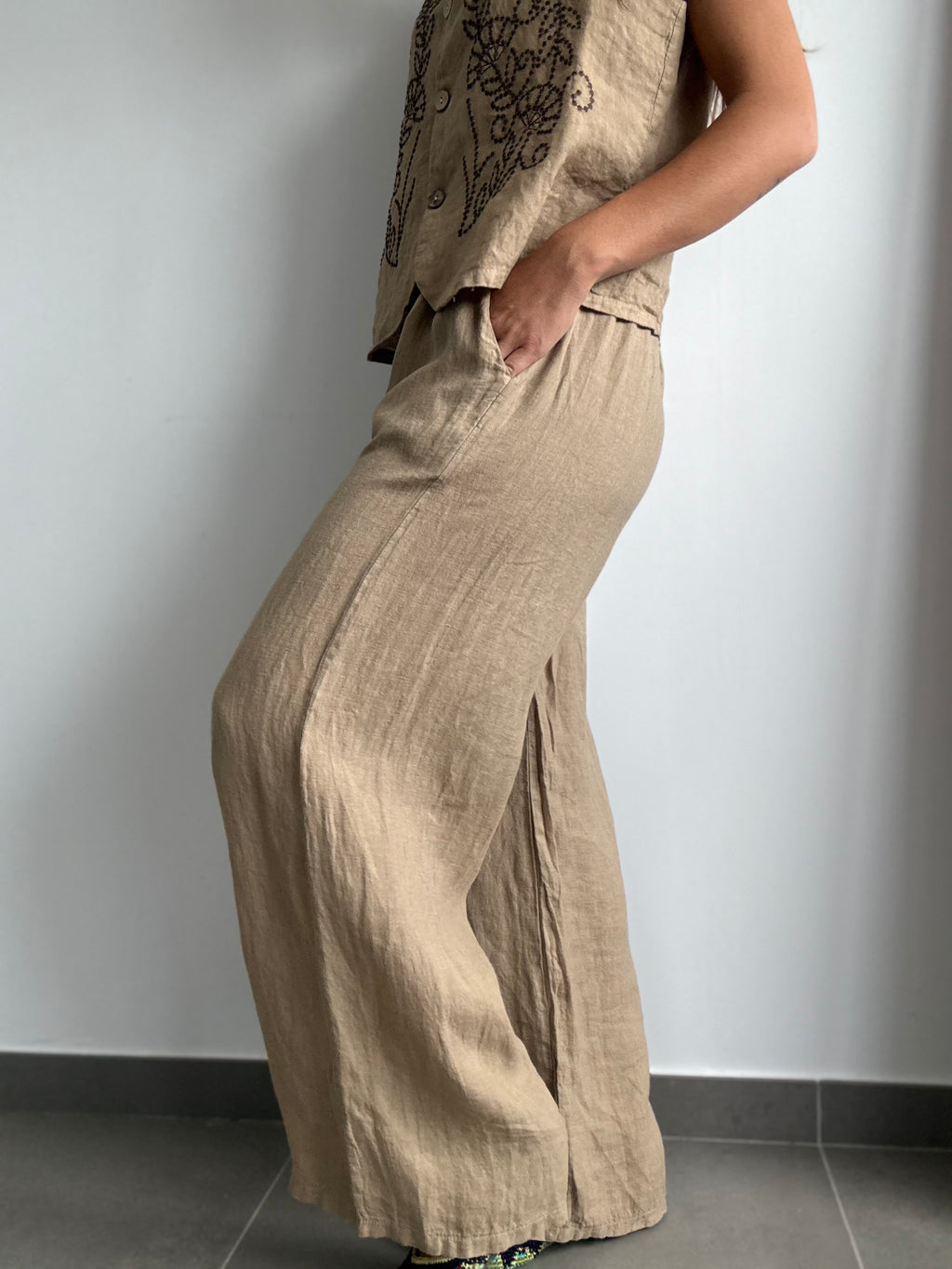 PANTALÓN CRISTEL BEIGE
