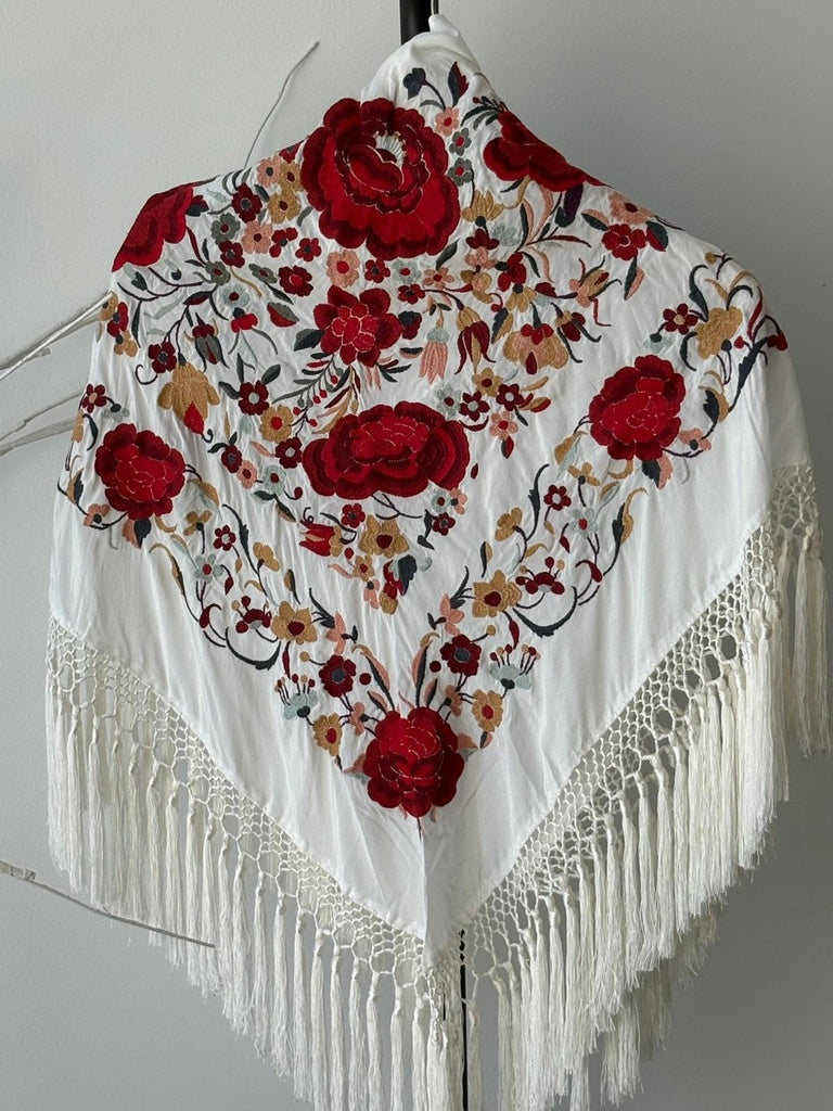 MANTÓN ROSARIO BLANCO
