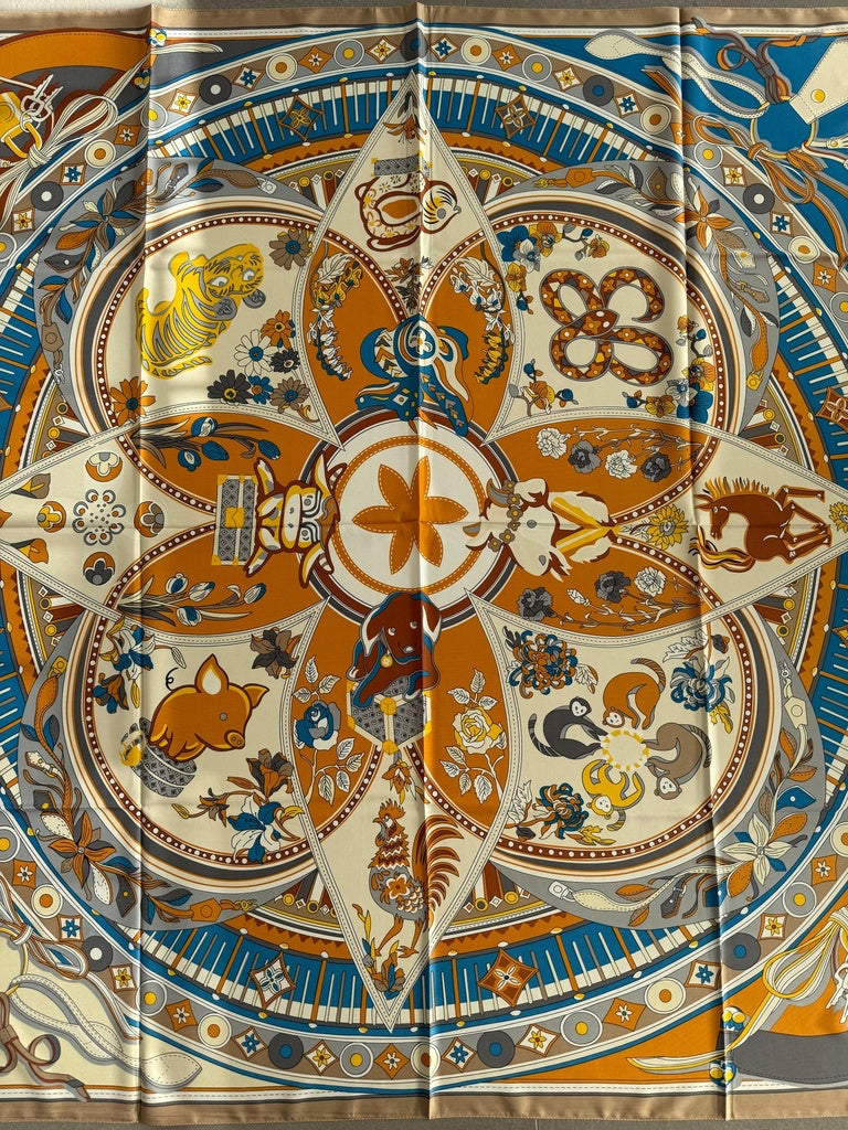 PAÑUELO MONO CALABAZA