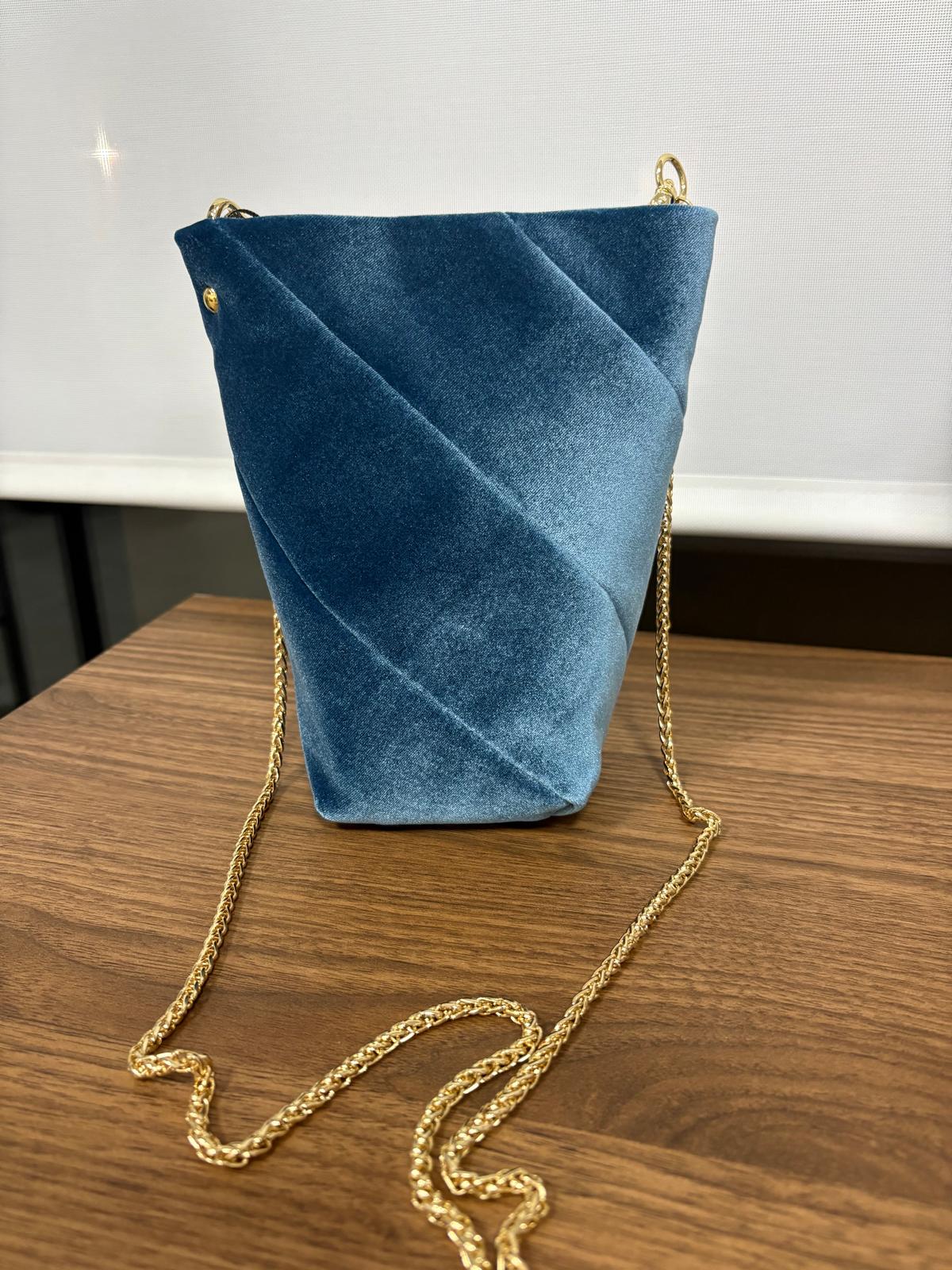 BOLSO VENDIMIA CELESTE