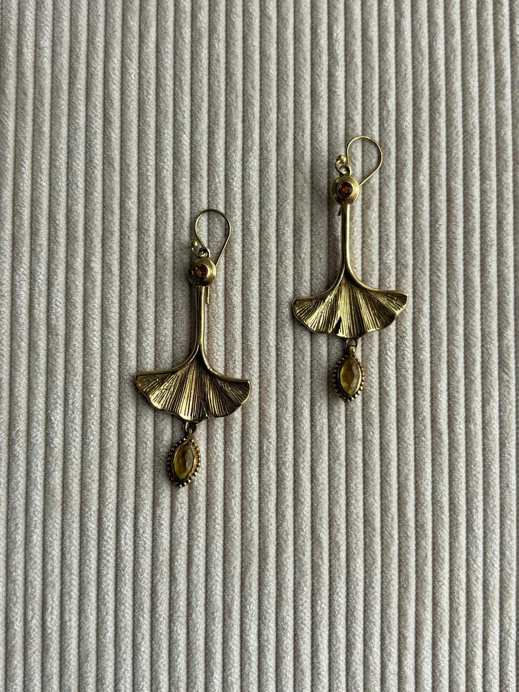 PENDIENTE  OLABISI AMARILLO