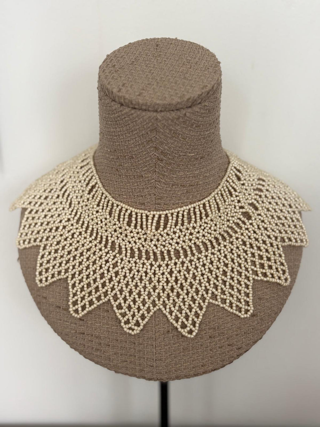 COLLAR BABERO DORADO