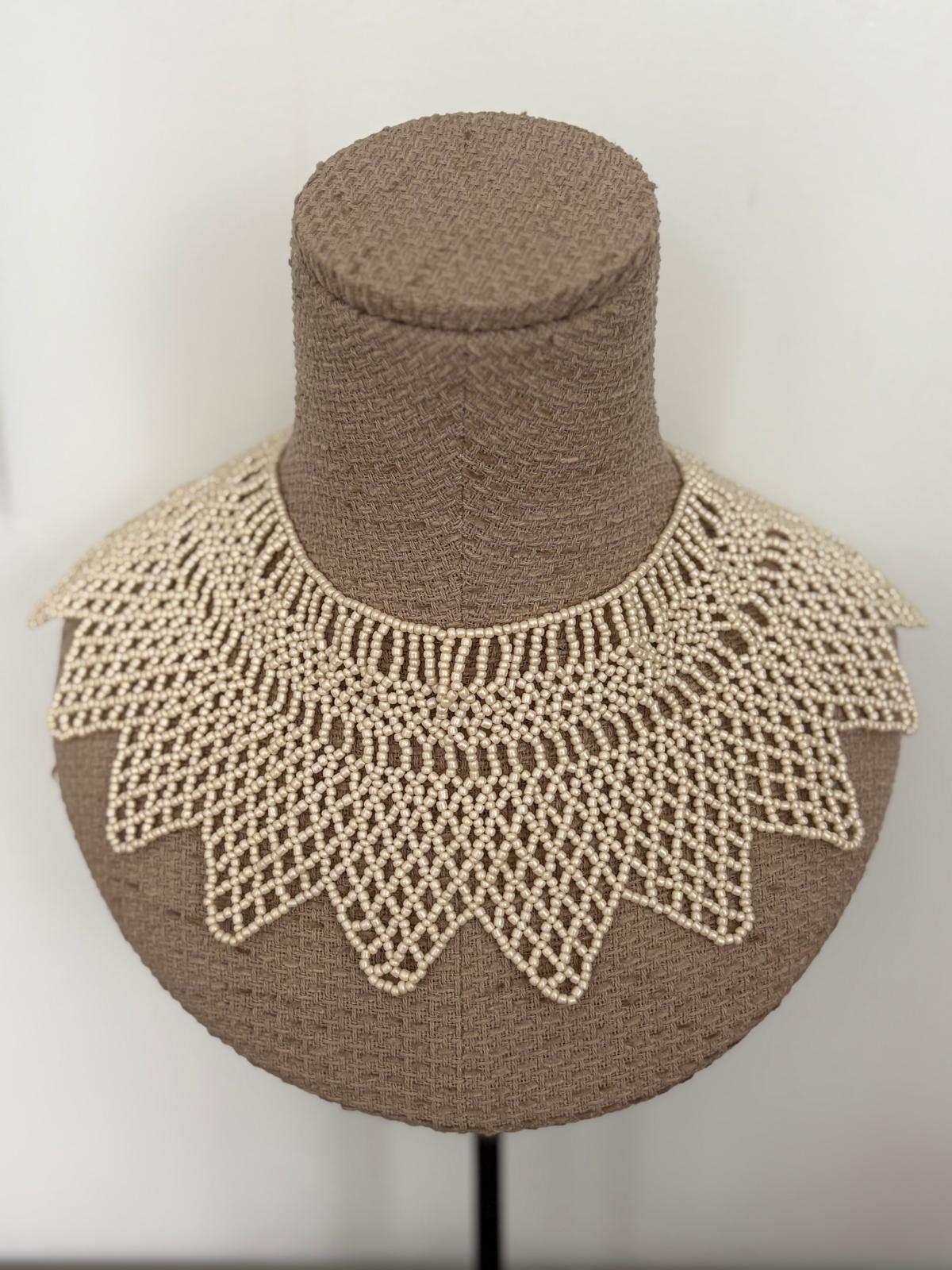 COLLAR BABERO DORADO