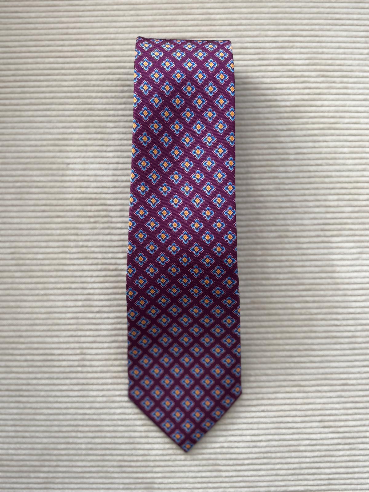 CORBATA MILLAN