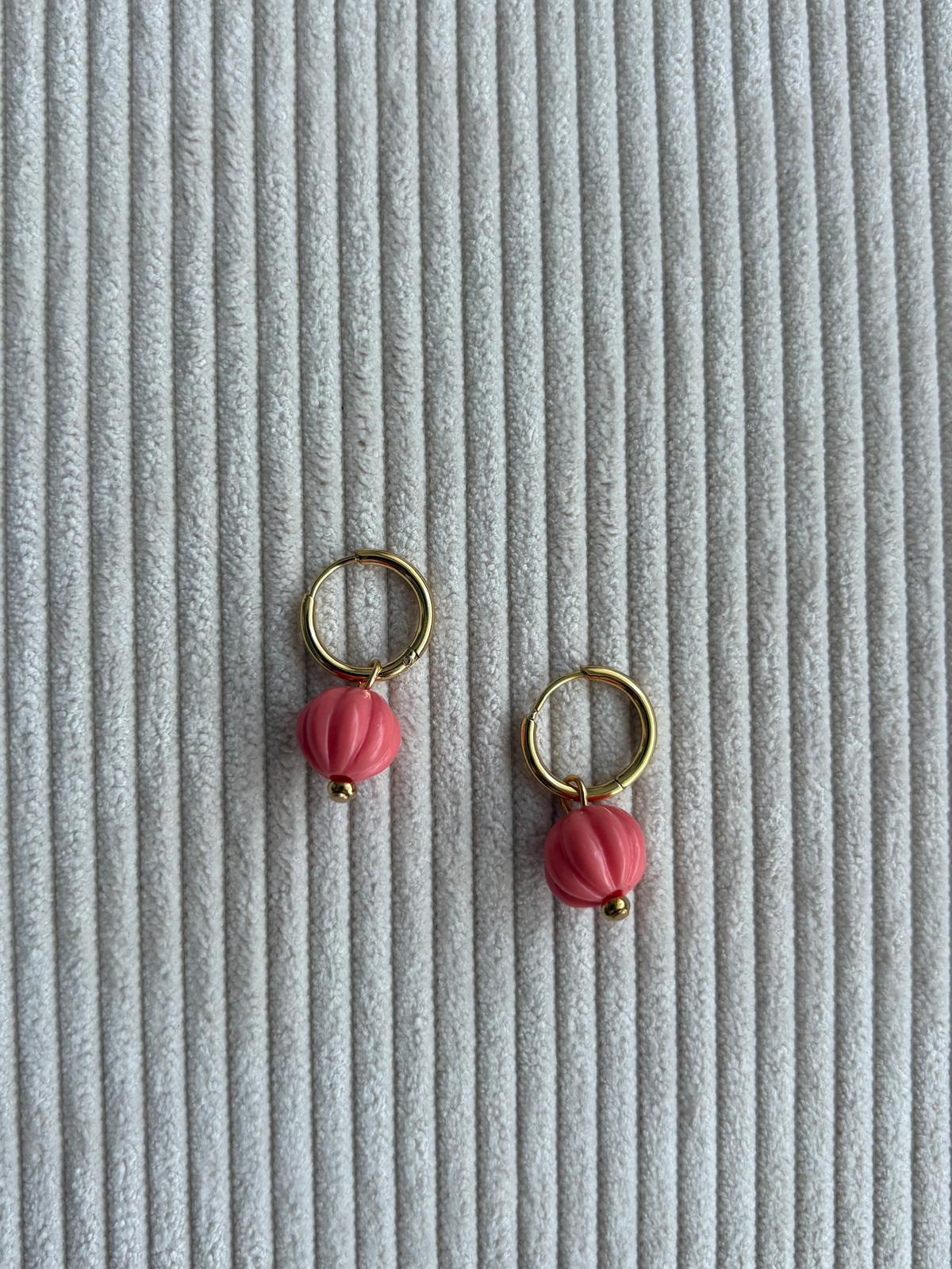 PENDIENTE BOLITA CORAL