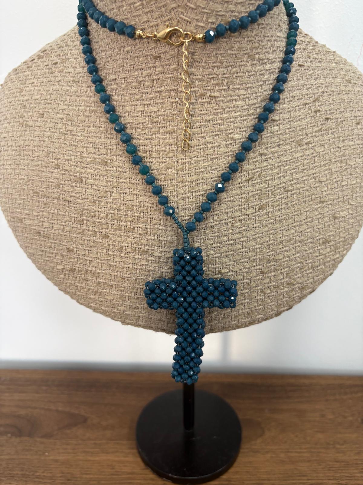 COLLAR CRUZ AZUL