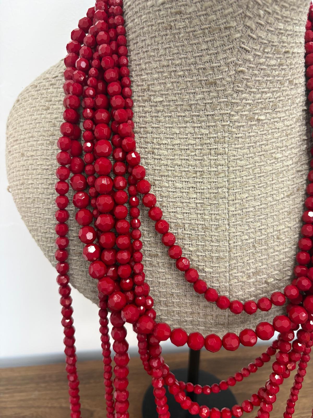 COLLAR PIÑA BURDEOS