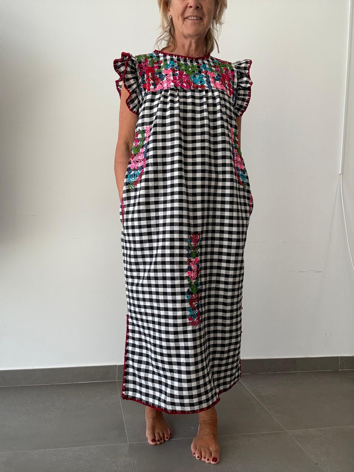 VESTIDO DAMERO