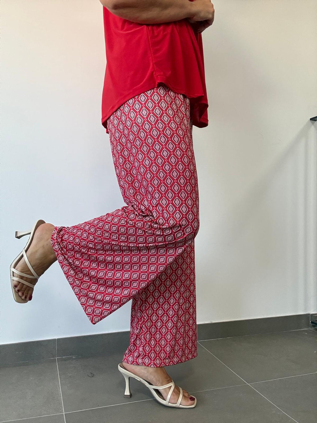 PANTALON ROMBO ROJO