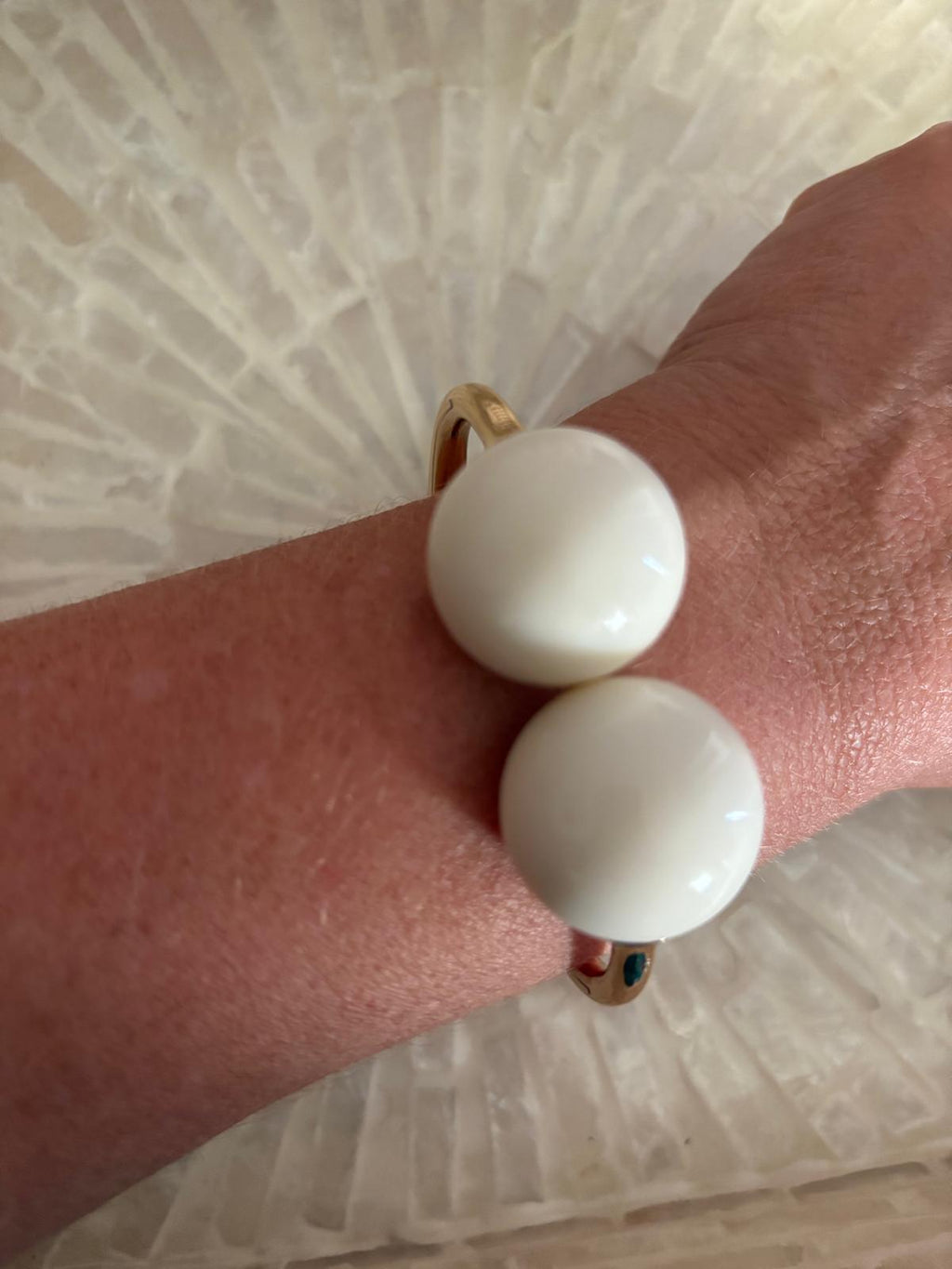 PULSERA DOS BOLAS  MARFIL