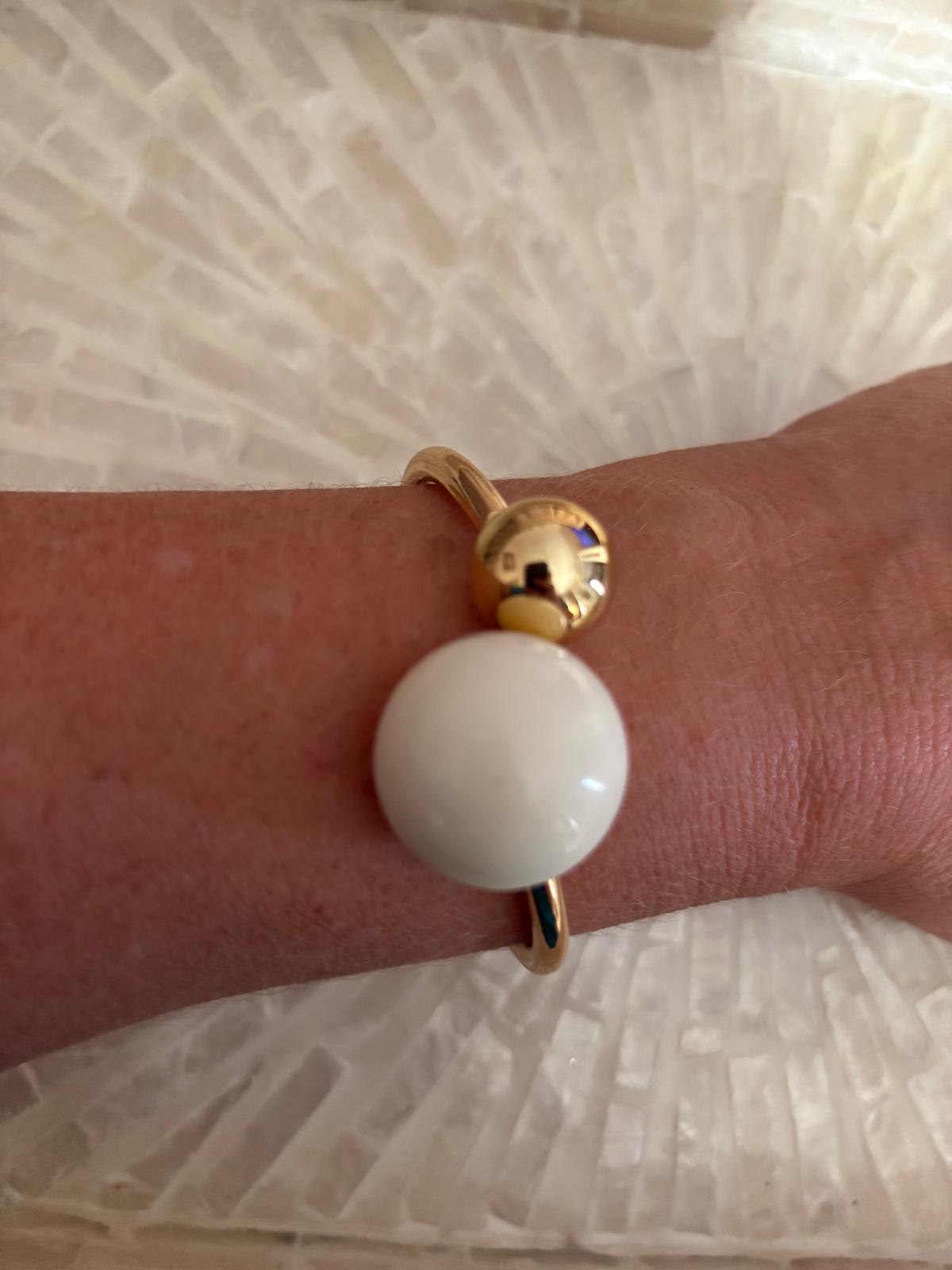 PULSERA DOS BOLAS MARFIL-DORADO