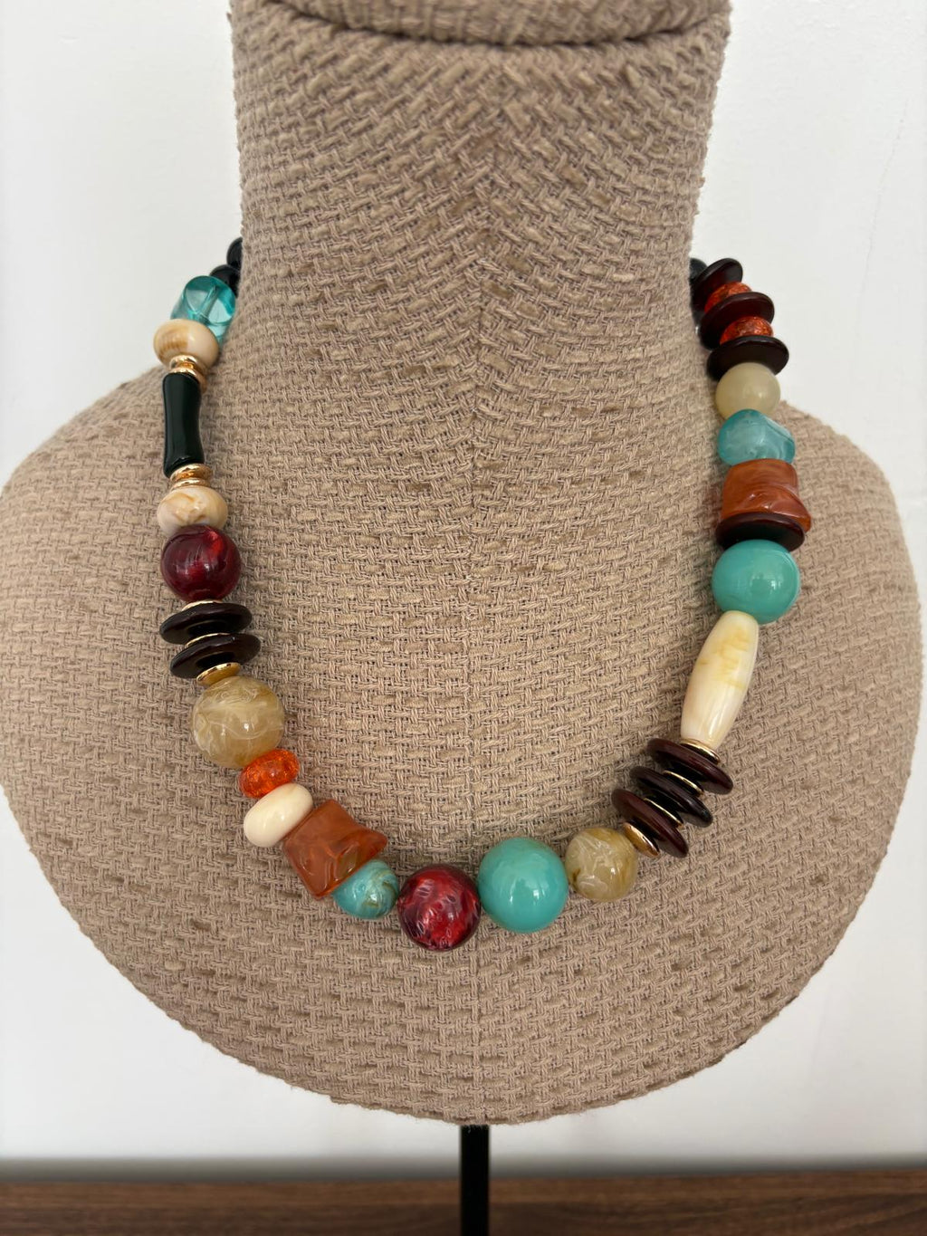 COLLAR-GARGANATILLA COLORES