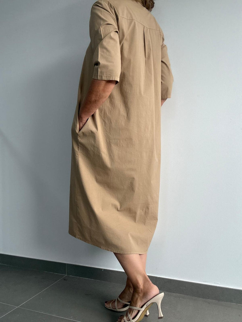 VESTIDO POLO CAMEL