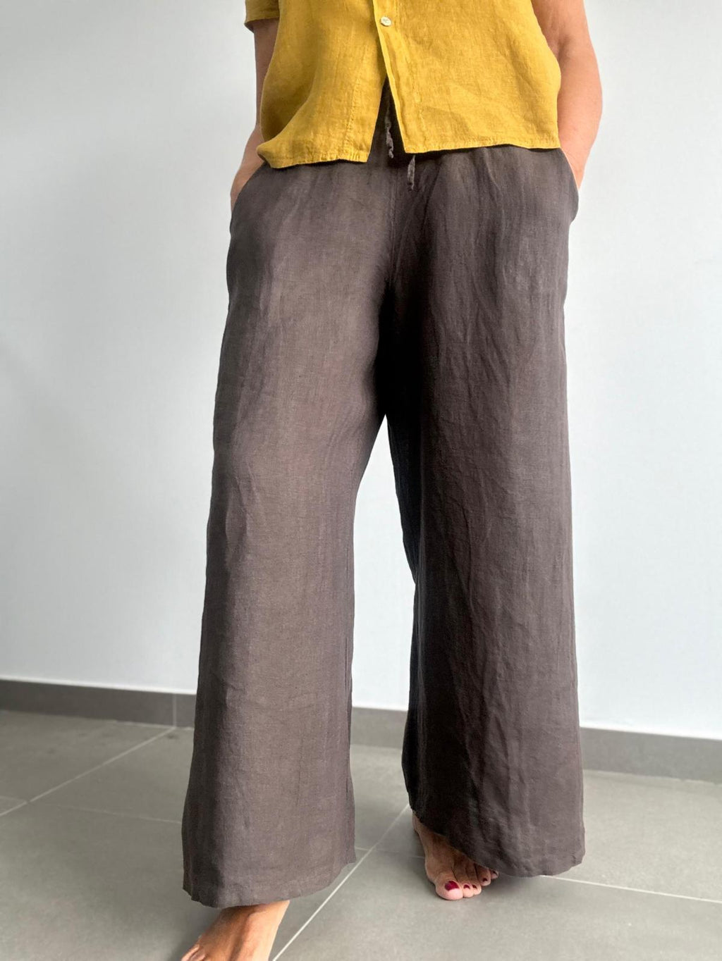 PANTALÓN LIVERIA MARRÓN