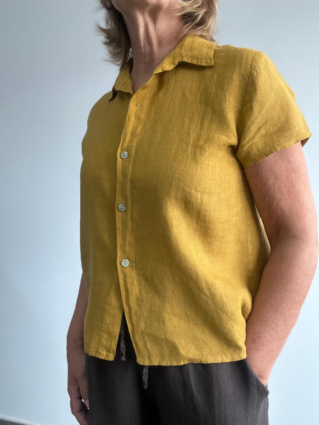 CAMISA LIBAI MOSTAZA