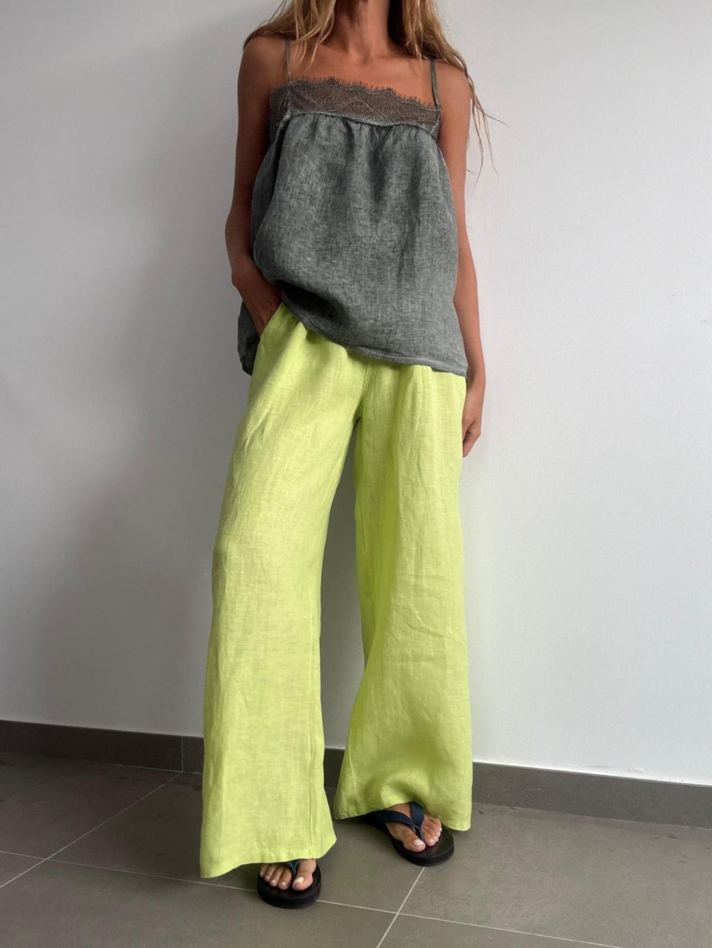 PANTALÓN LEONE PISTACHO