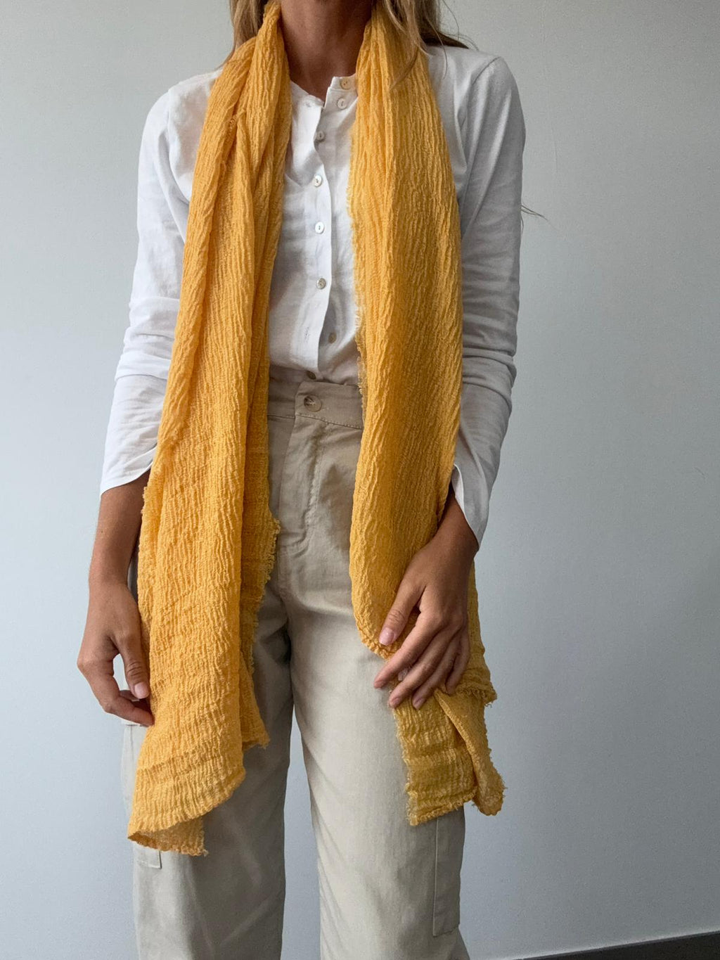 FOULARD RUGOSO MOSTAZA