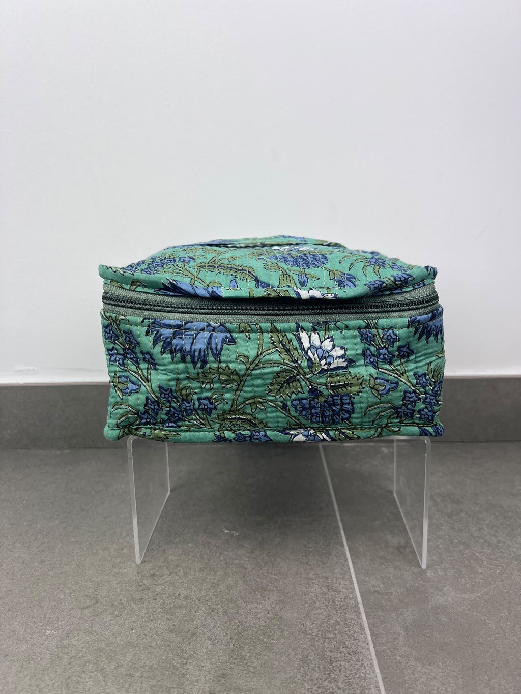 NECESER CUADRADO VERDE-AZUL