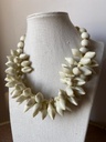 Collar Caracola Blanco