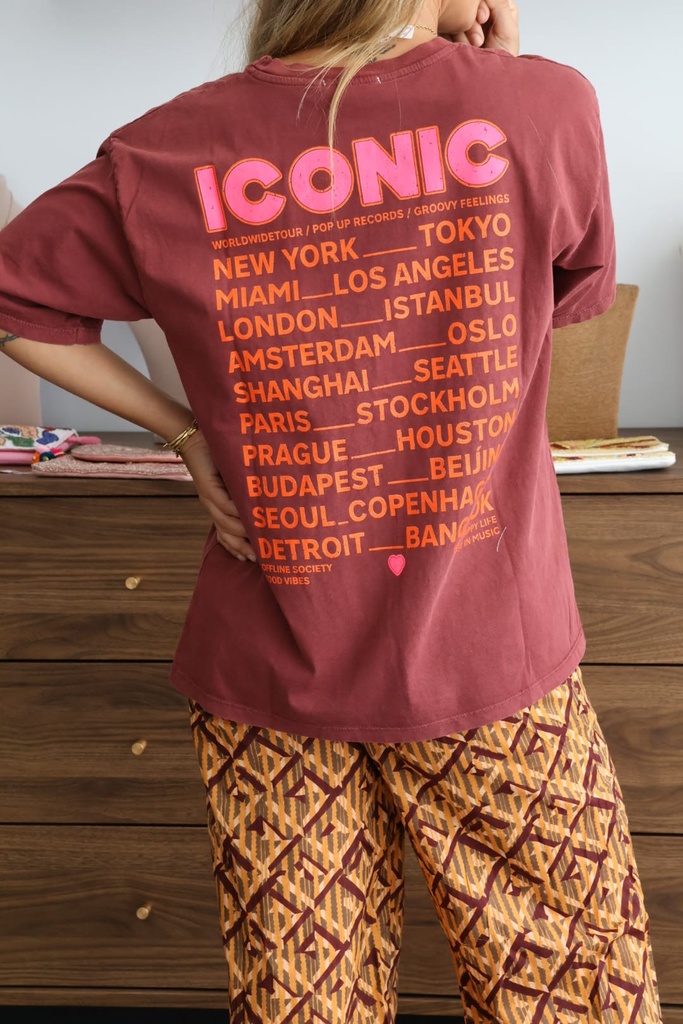 Camiseta ICONIC Burdeos