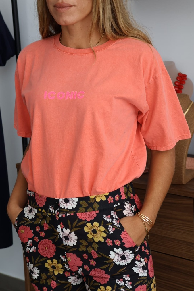 Camiseta ICONIC Salmón