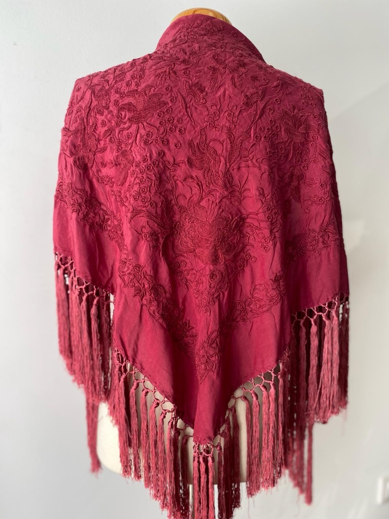Mantón Banderas Burdeos Borlón