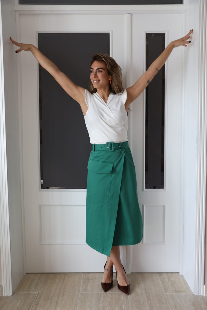Falda CRUZ  REBAJADO 50%