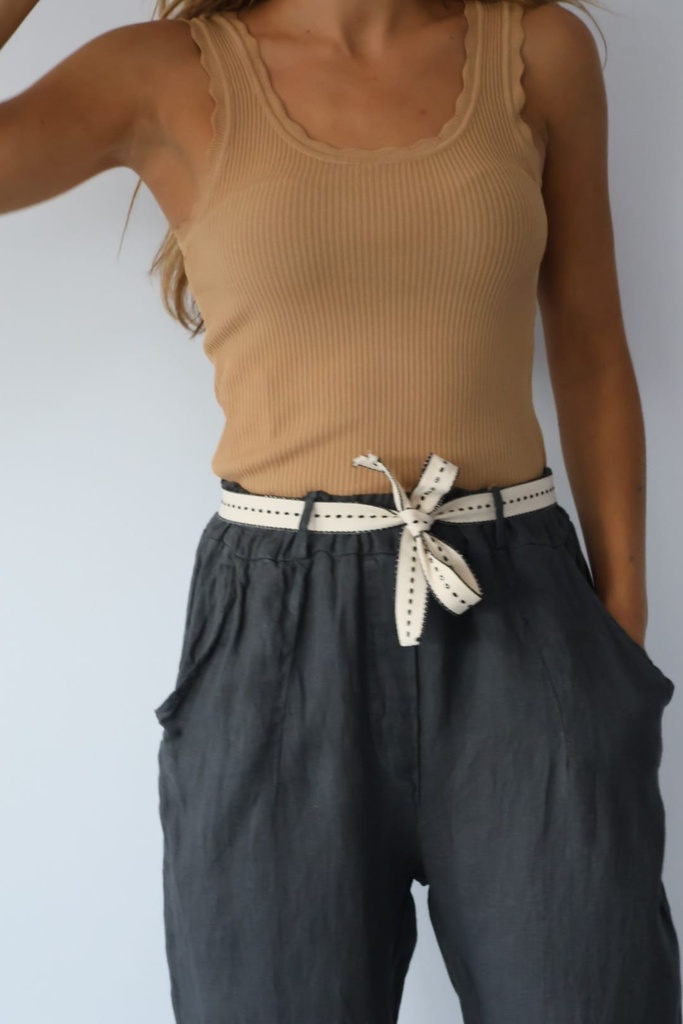 Top BLONDA Camel