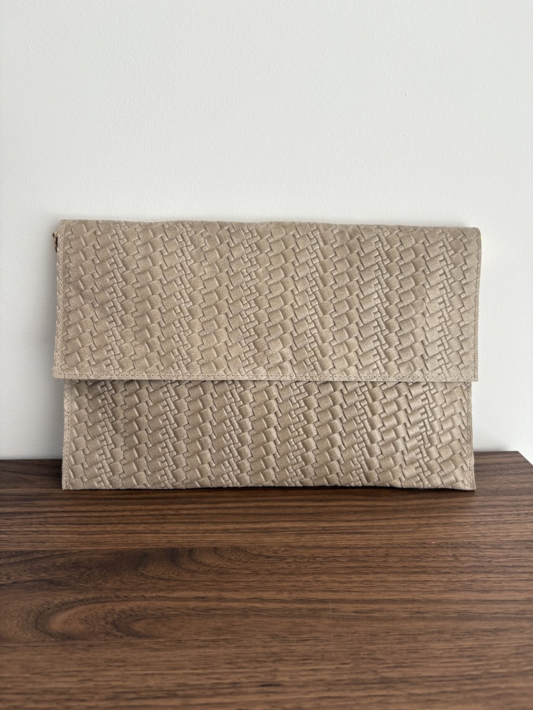 Cartera TRENZADA Topo Claro