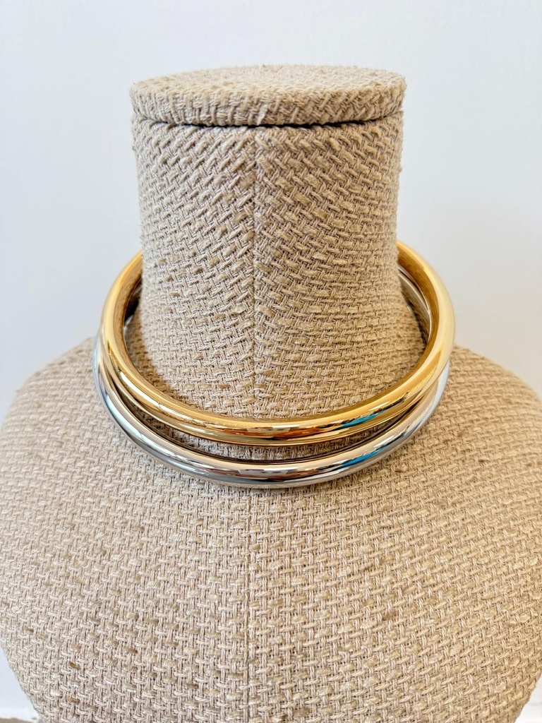 Collar CURVA