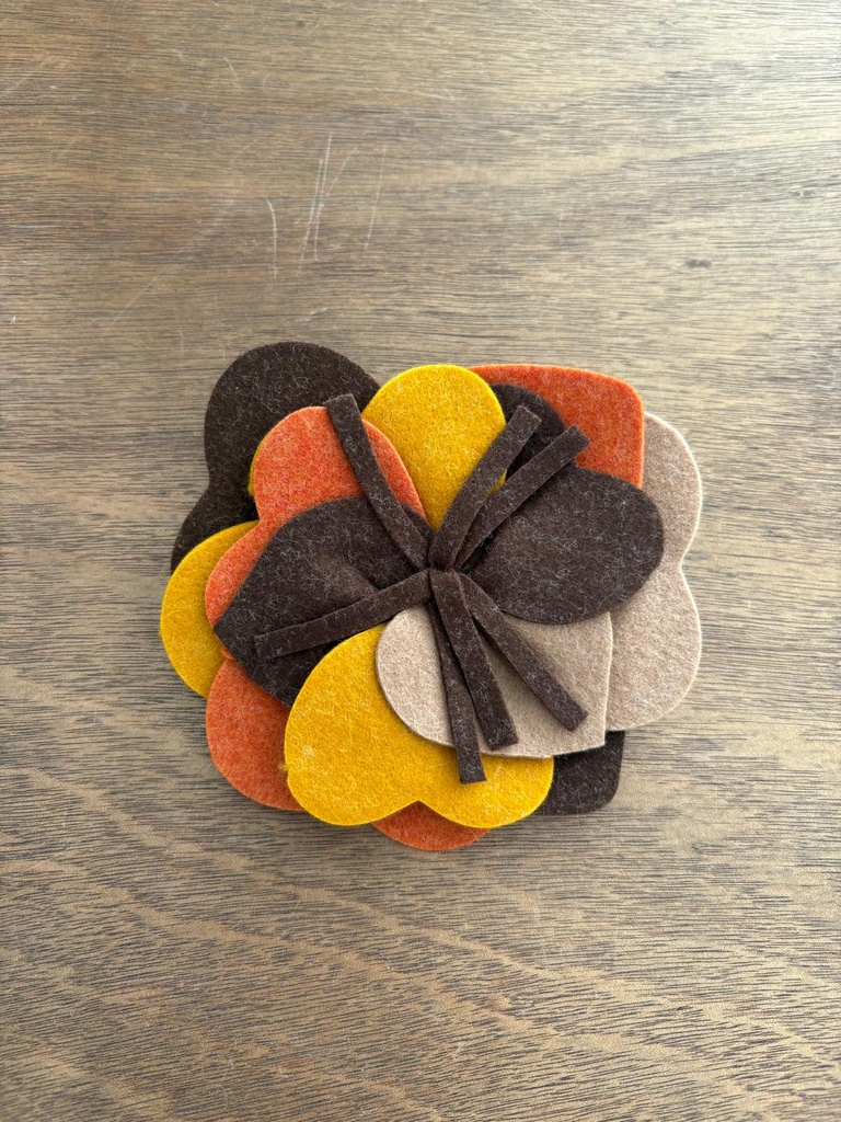 Broche FIELTRO