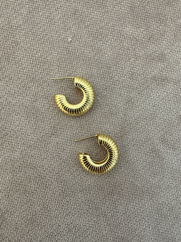 Pendiente ESTRIADA  Pequeña