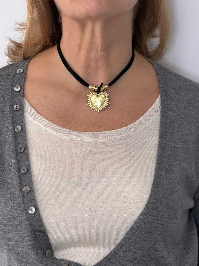 COLLAR CORAZON Negro