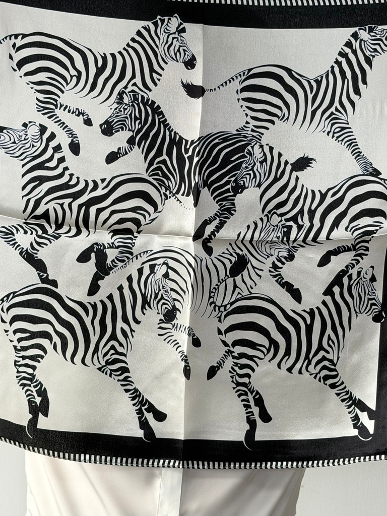 PAÑUELO CEBRAS Negro