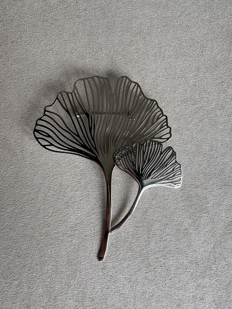 Broche DOBLEHOJA Plateado