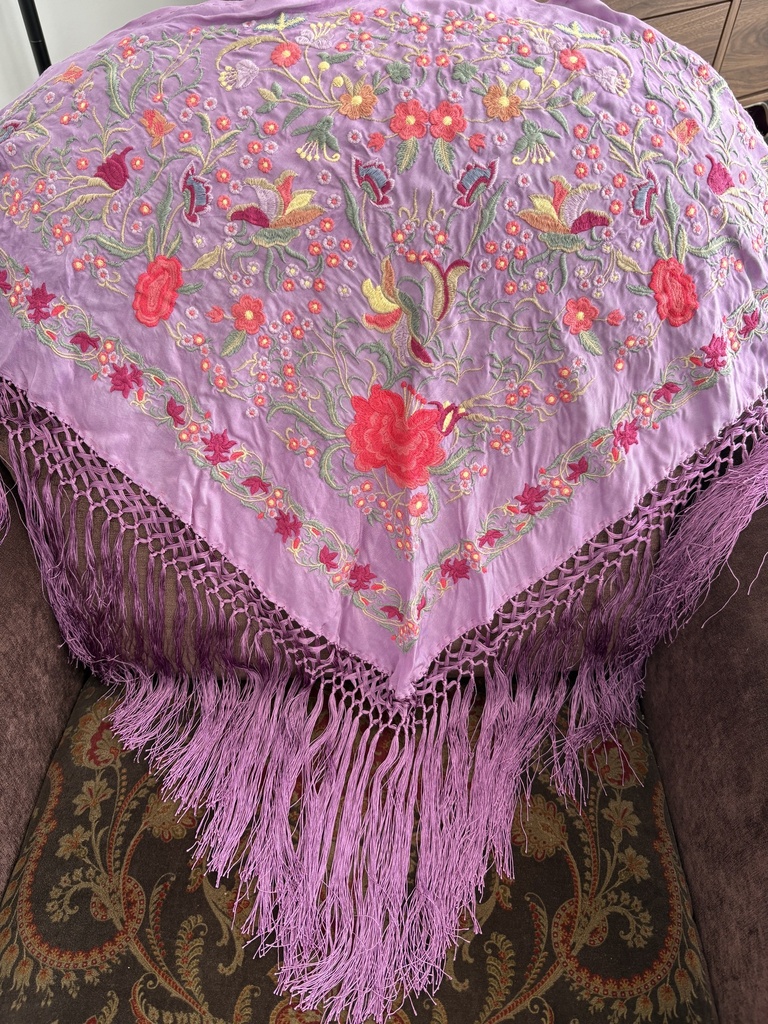 Mantón Paraíso Malva Desgastado Esterilla