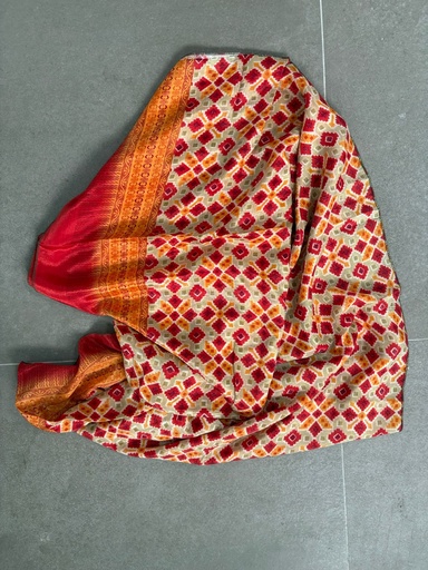 Pareo INDIA 32