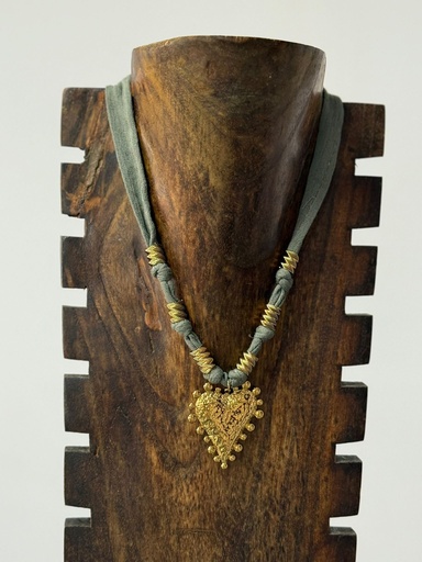 Collar CORAZONADA Verde